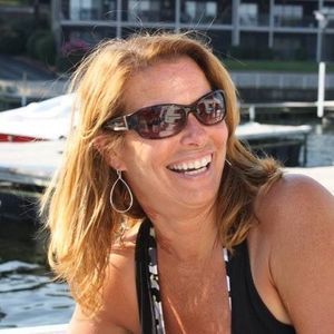 Meet your Posher, Ramona